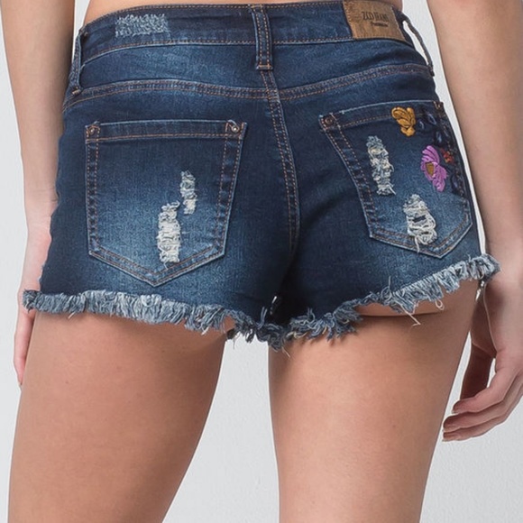 ZCO Embroidered Floral High Waisted Denim Shorts L - Picture 3 of 8